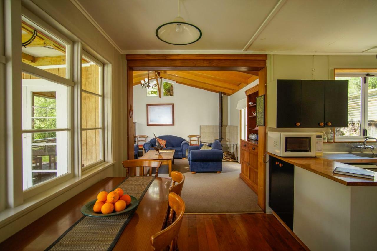 Mahaanui Cottage Farmstay Tiniroto Exterior photo